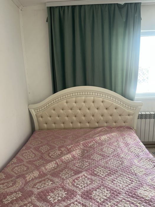 Кровать 180/200 б/у