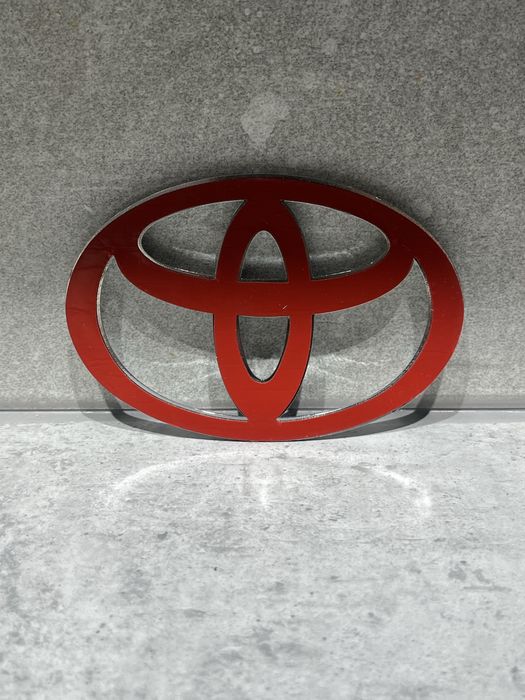 Значок для машины