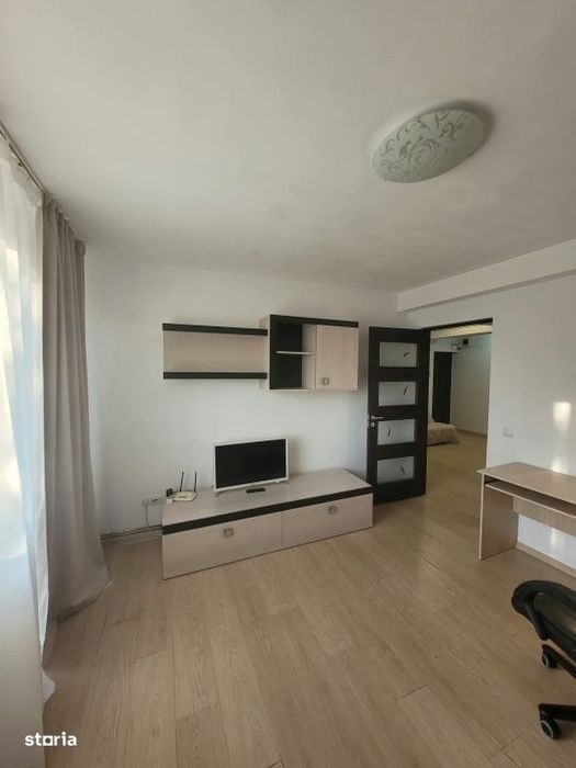 Apartament cu 3 camere, 65 mp, strada Constantin Brancoveanu