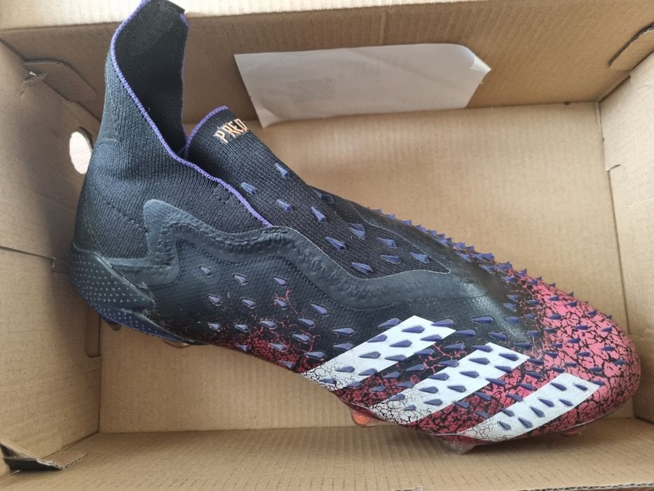 Продам Adidas Predator Freak