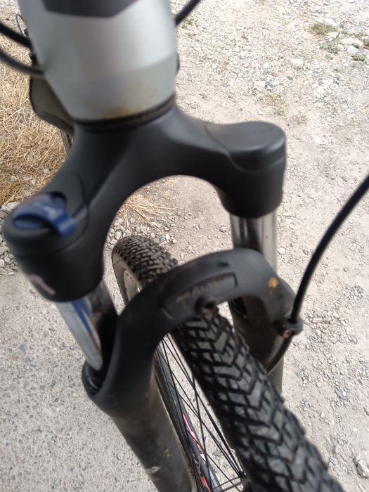 Vând bicicleta Giant Roam 2