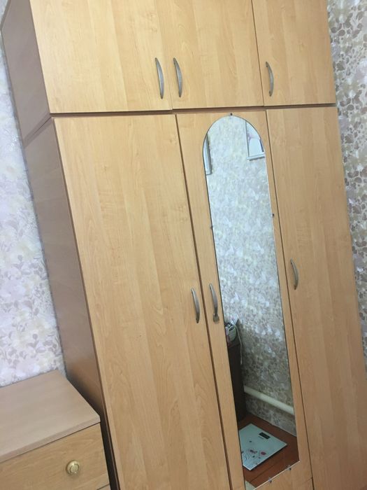 Шкаф с камотом б/у