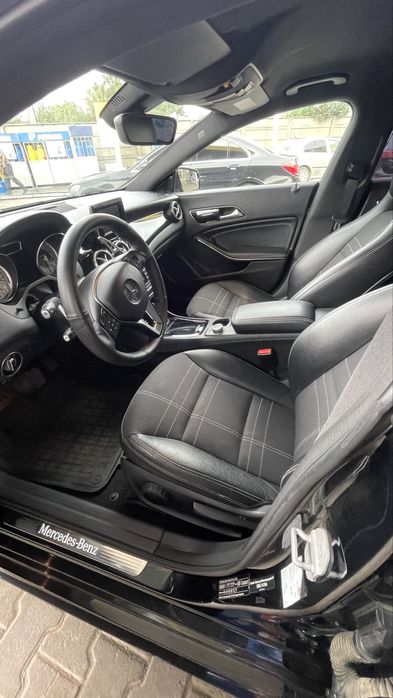 Mercedes-Benz CLA | 2200 cm³ | 2015 | Pachet AMG | STARE IMPECABILĂ |