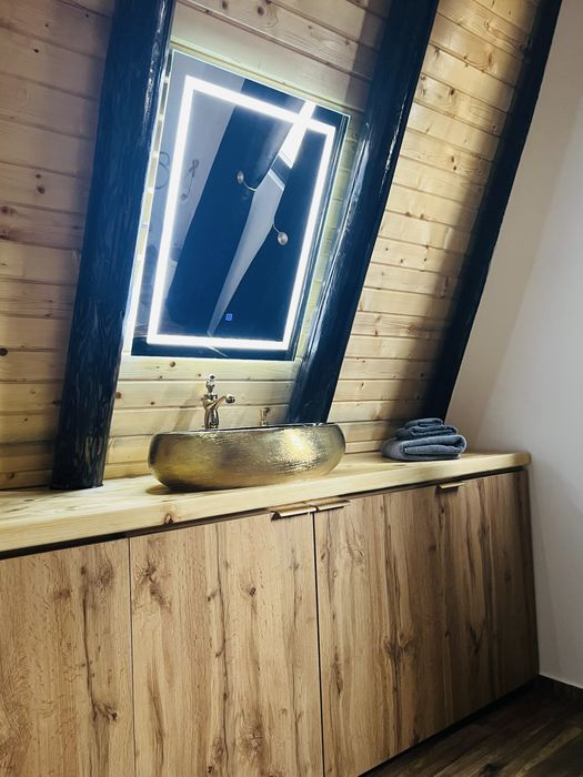 Cabană Aframe cu piscina si ciubar/jacuzzi