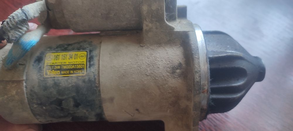 Стартер и генератор на  саньенг  пикап