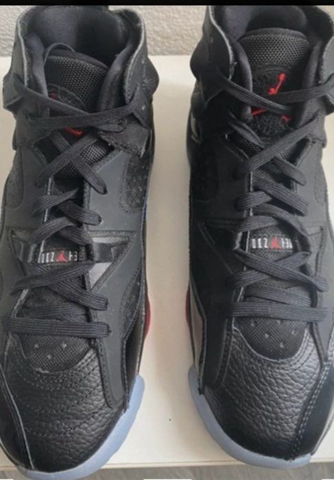Nike Air Jordan Jumpman Two Trey Black/Red Trainers mărimea 45