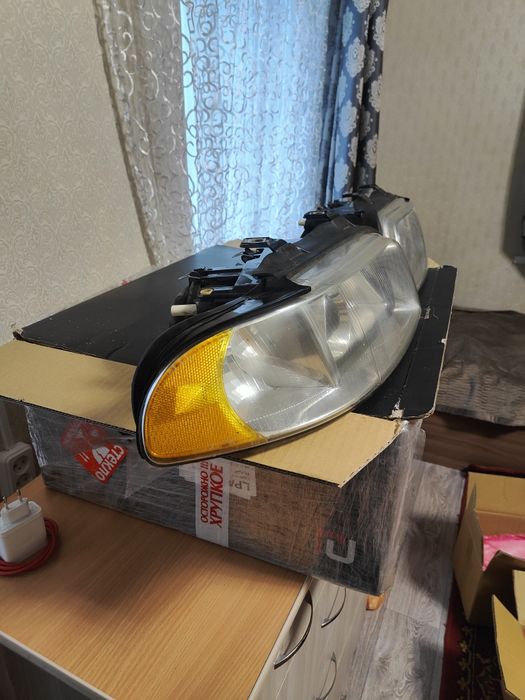 Фары Ауди А4 В5 рестайлинг