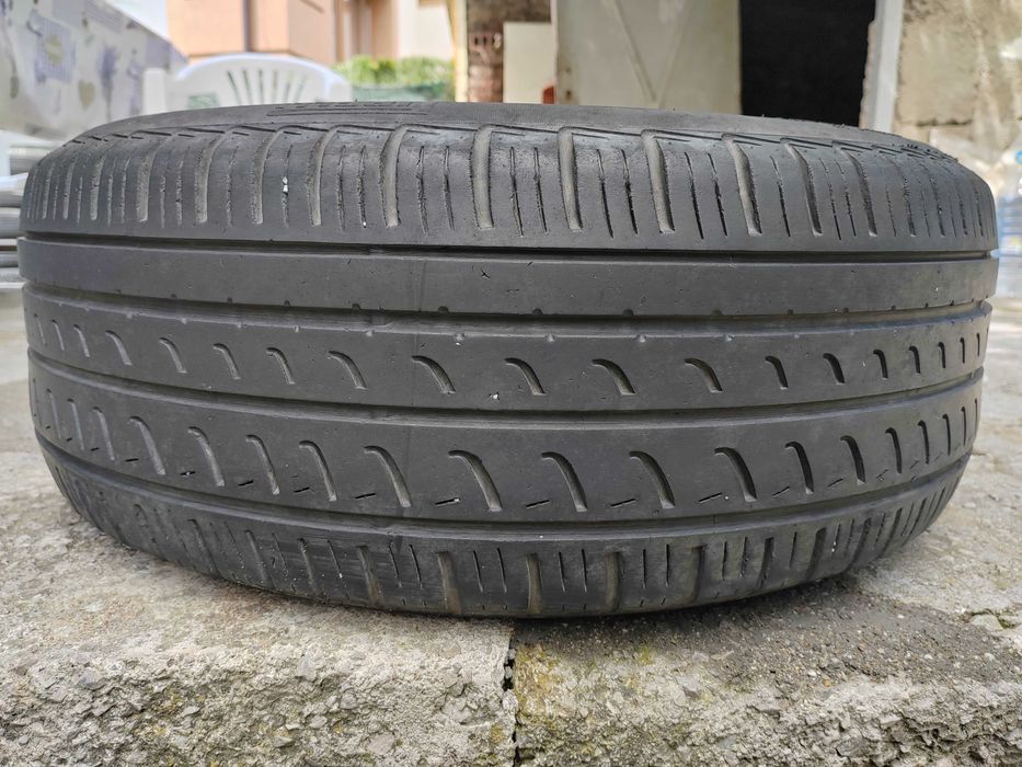 215/55/17 1бр.Pirelli гума
