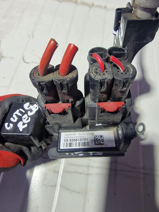 Cutie sigurante releu Bmw seria 4 Grand Coupe f36  1,5 benzina