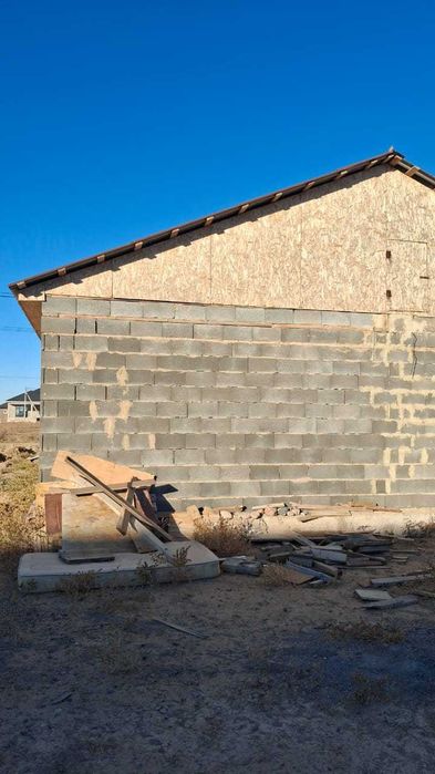 Продам участок с времянкой