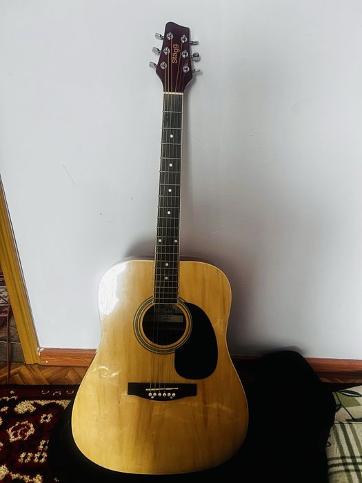 Гитара Stagg 6стр в отличном состояние