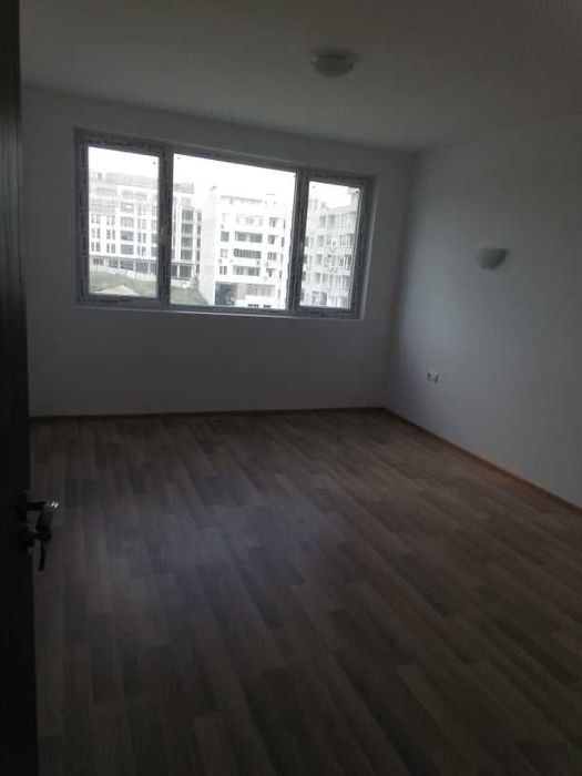 Дава се под наем Двустаен апартамент в Бургас, Меден рудник - зона А - 64 кв.м за 150 € - Снимка #4