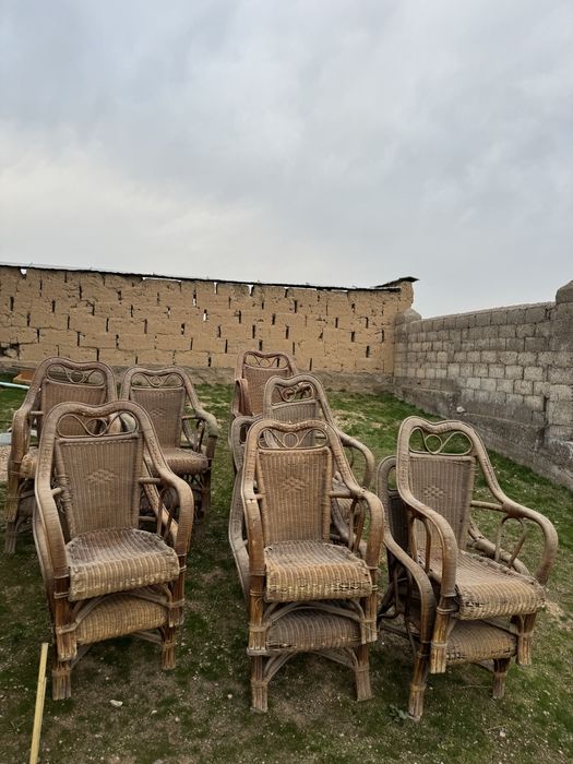 Стулья по 3000тг