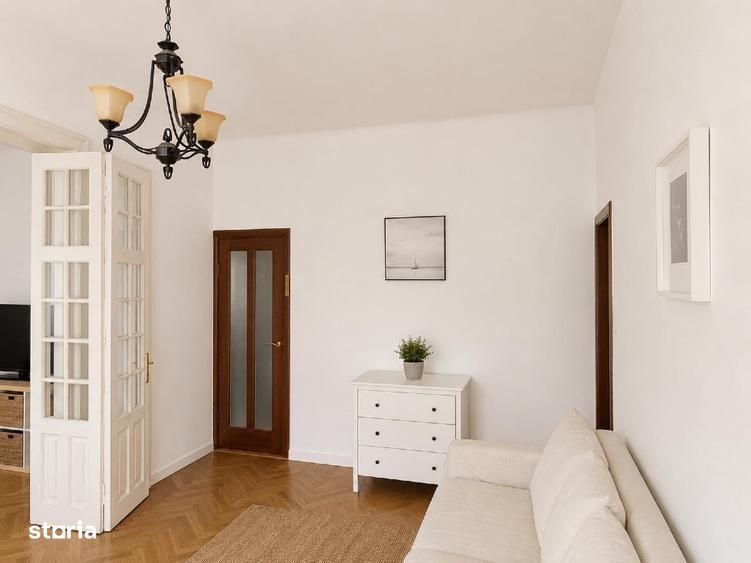 Vilă cu 2 apartamente 4 camere și mansardă, Ultracentral