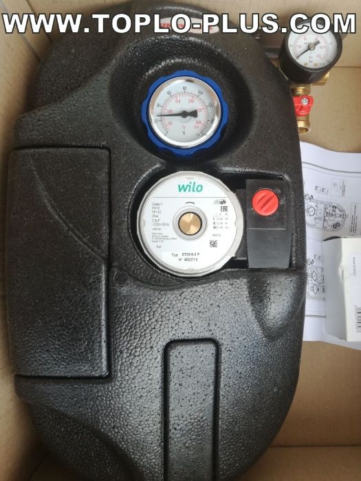 Соларна помпена група