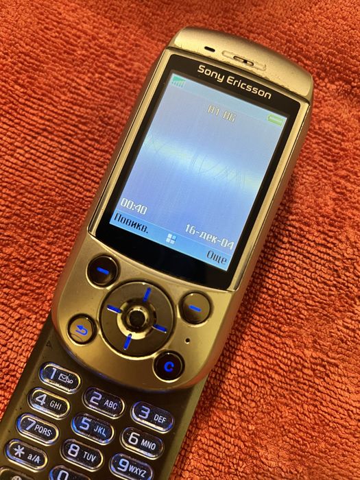 Sony Ericsson без зарядно