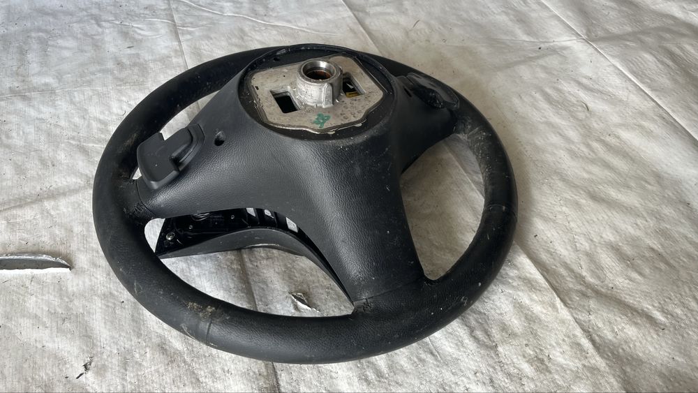 Волан Mercedes C W204 (2008-2015)