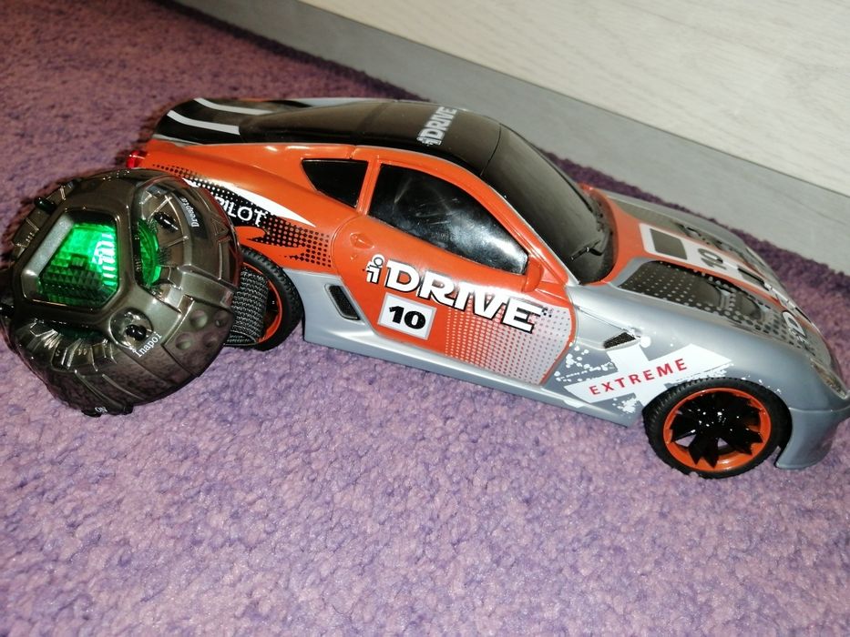 Mașina I-Drive cu funcție vocala