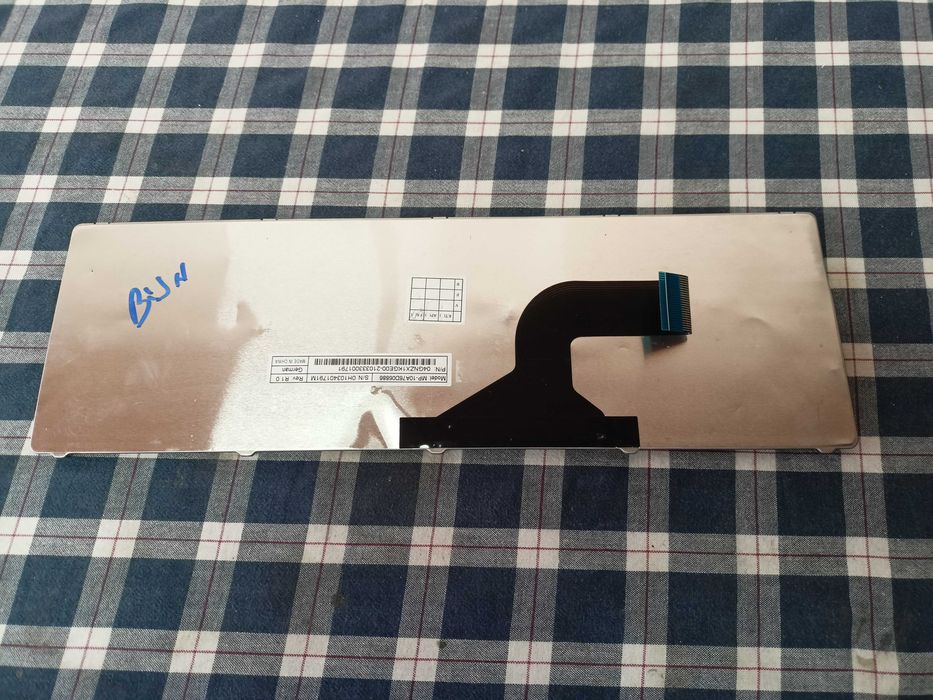 Elemente Asus N73 N73J