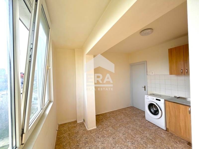 Продава се Двустаен апартамент в Варна, Трошево - 41 кв.м за 1366 €/кв.м - Снимка #2