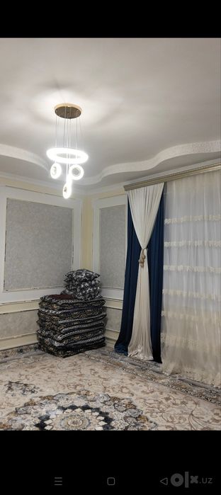 Hovli joy sotiladi