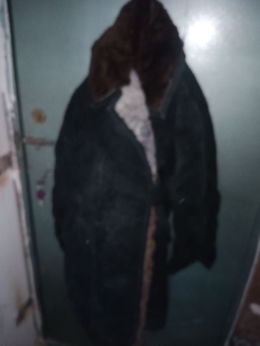 Продам шубы (тон)