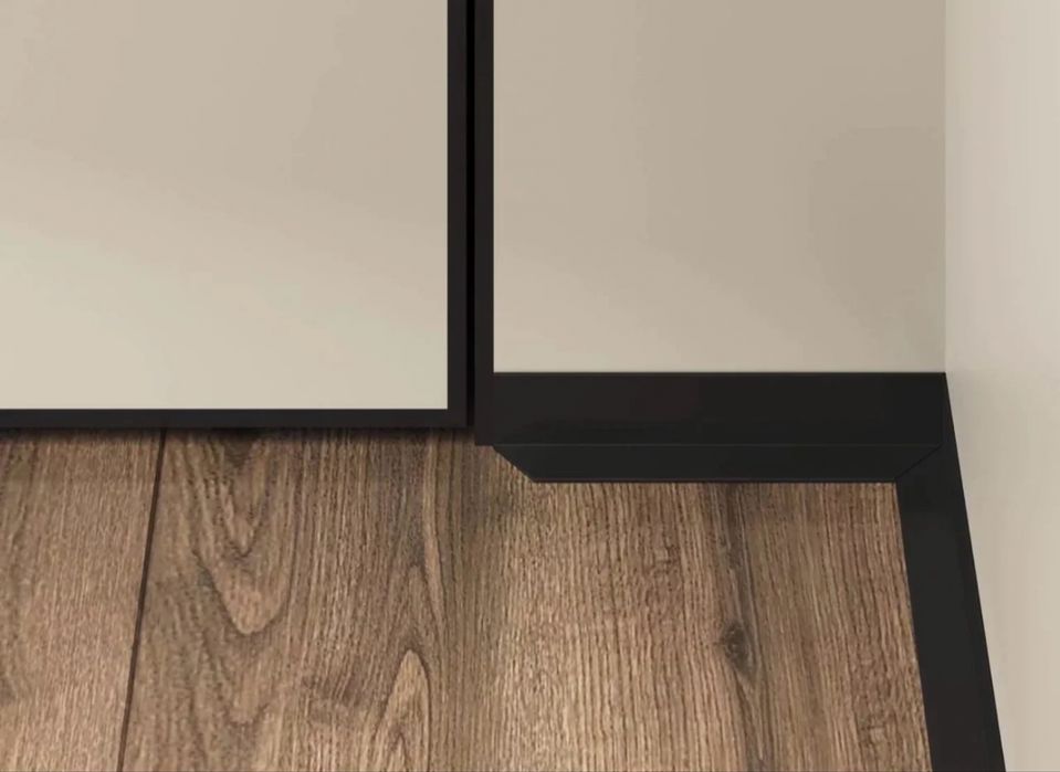 L-образный микроплинтус