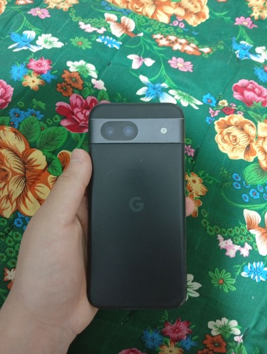 Google pixel 8a pochti ideal