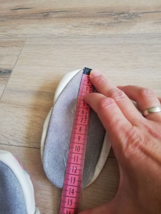 Обувки Понки с подарък.