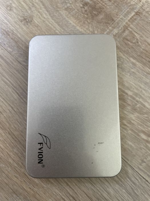 Cleste manichiura/pedichiura