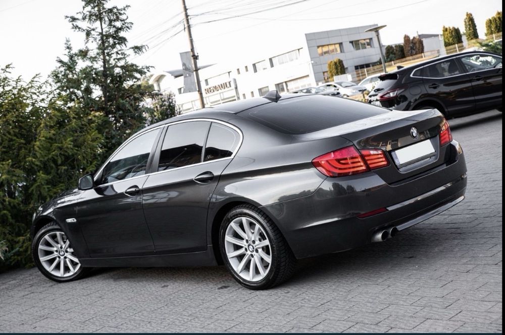 BMW Seria 5 2011 — imagine 3