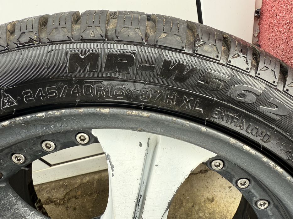 Vând jante r18 5x120