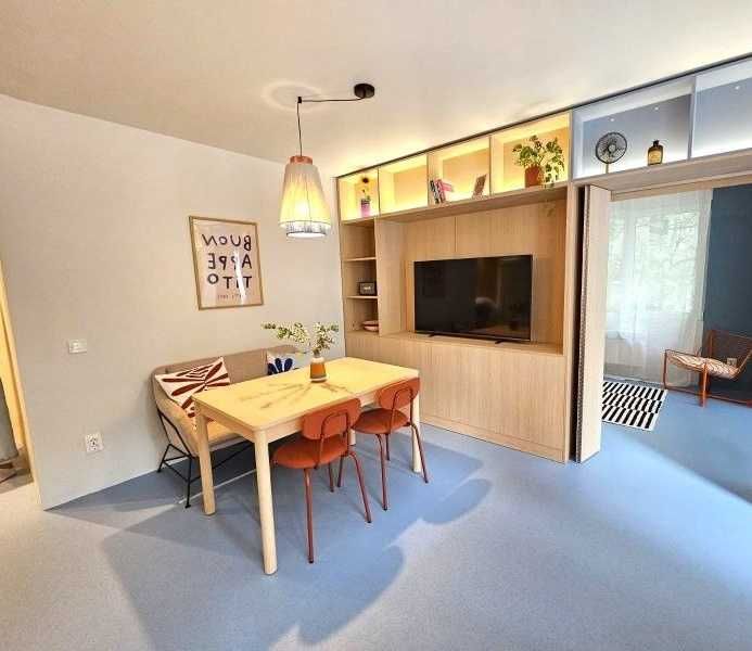 Дава се под наем Тристаен апартамент в Варна, м-т Св. Никола - 86 кв.м за 367.2 € - Снимка #2