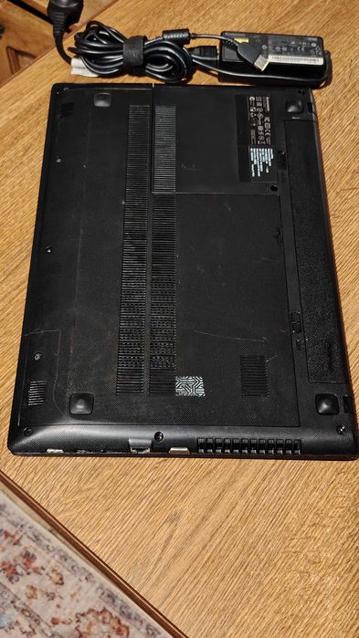 Laptop Lenovo G505S gaming, cu 8 si 1000Gb de RAM/ROM, cu win 10
