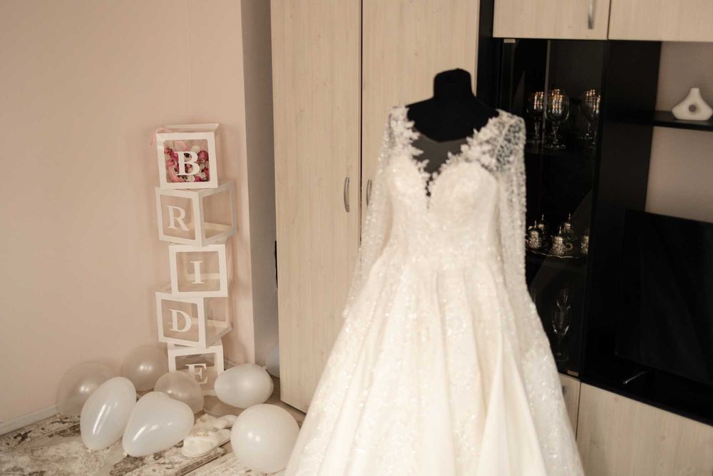 Rochie de mireasa de vanzare !