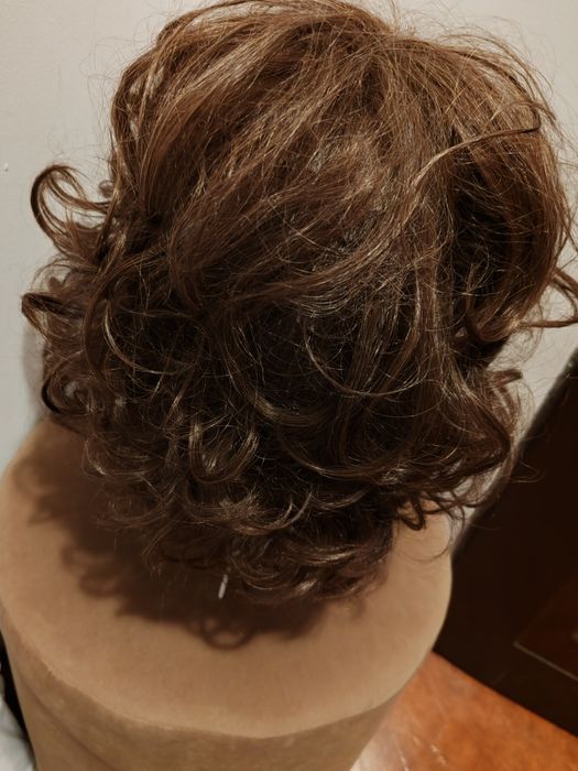 Peruca  Amora par mediu