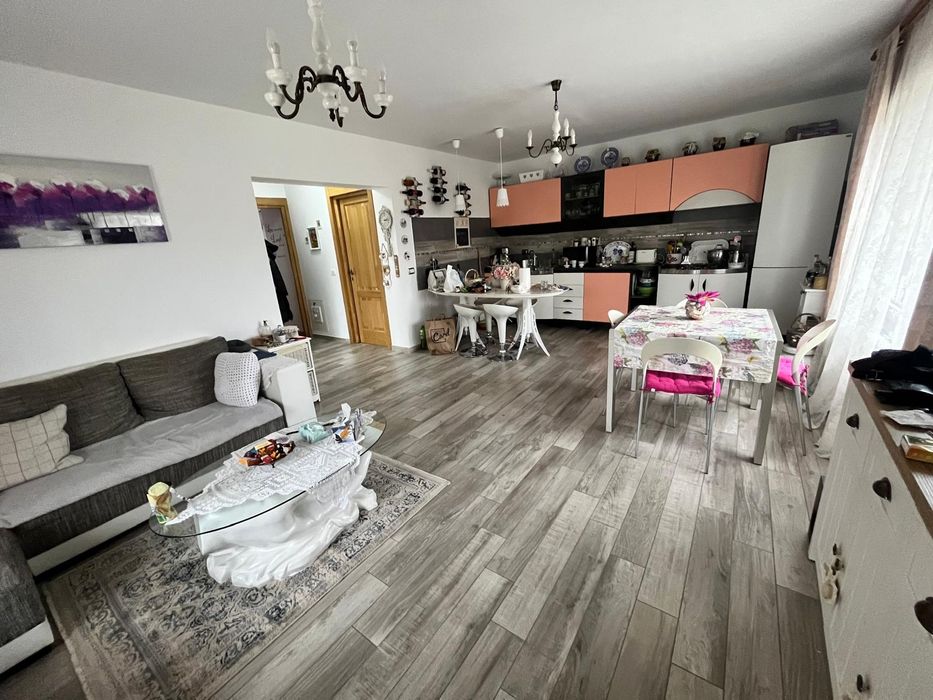 Casă modernă + curte/gradină în  Biliești ,Vrancea