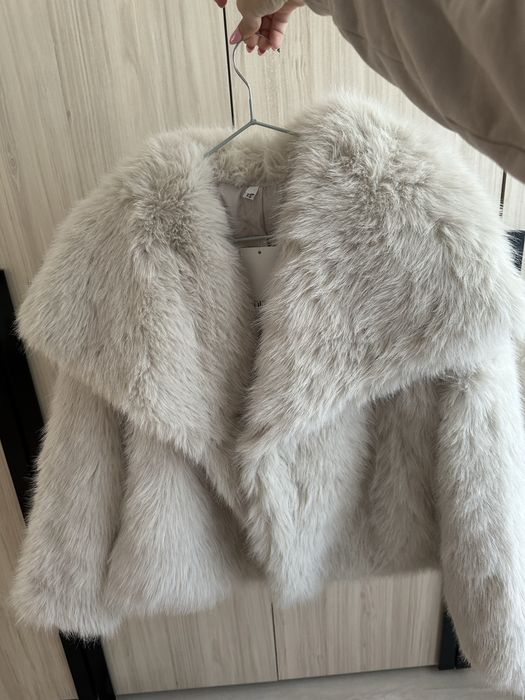 Чисто ново яке от изкуствена кожа