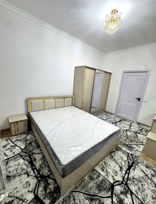 Mashinasozlar metro va TTZ zavodi yaqinida 1 xonali kvartira bor