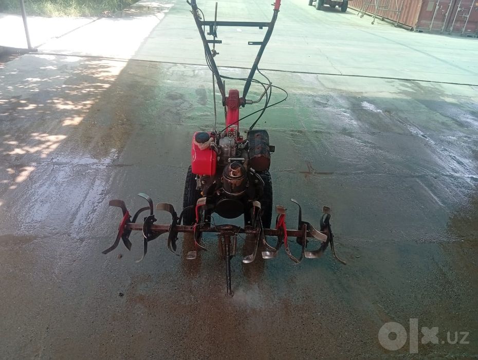 Motoblok sotiladi