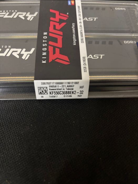 RAM kingston fury 2x16gb DDR5