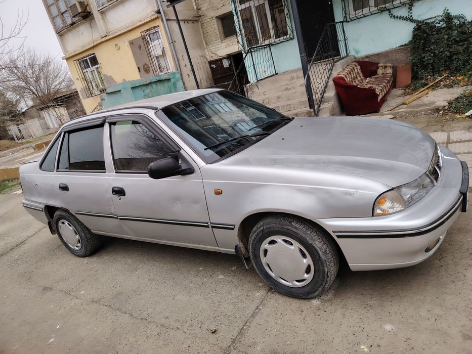 Срочна сотилади Прастой нексия 1 олди орка бутун