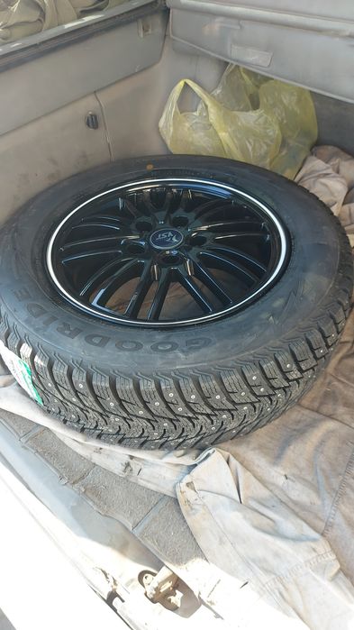 Продам запчасти на ауди