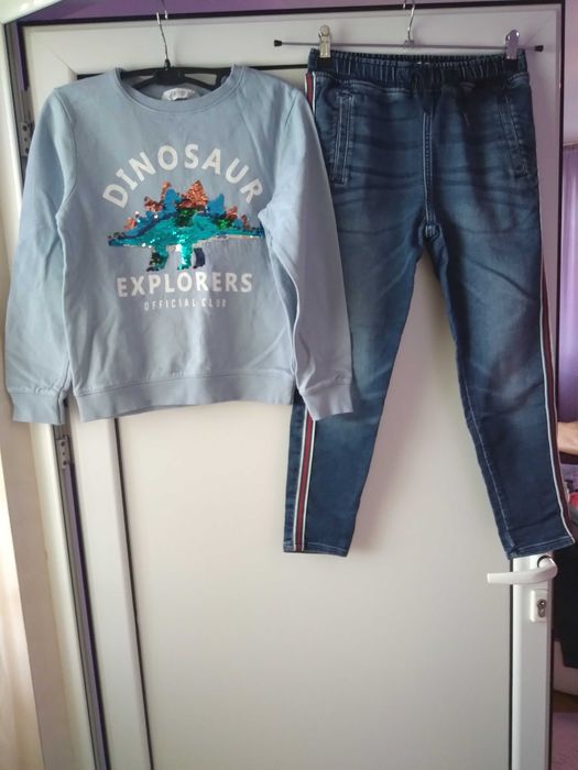 Детски фирмени дрехи размер 122-128 -  25 - 50 лв брой