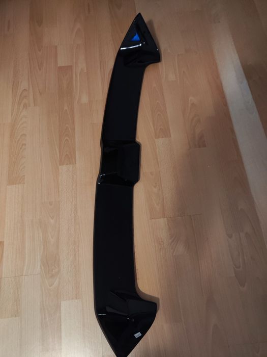 Eleron Sport / Lip Lunetă VW Golf 4 MK4 – Oettinger Style Negru Lucios