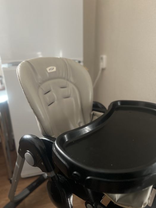 Продам стульчик для кормления