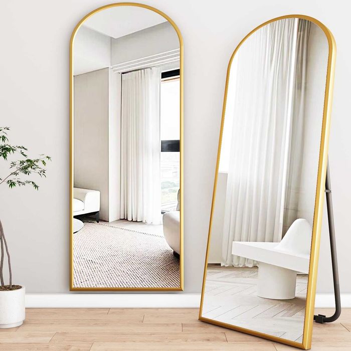 Oglinda de podea, mare, 160X50cm, partea de sus arcuita, rama aurie