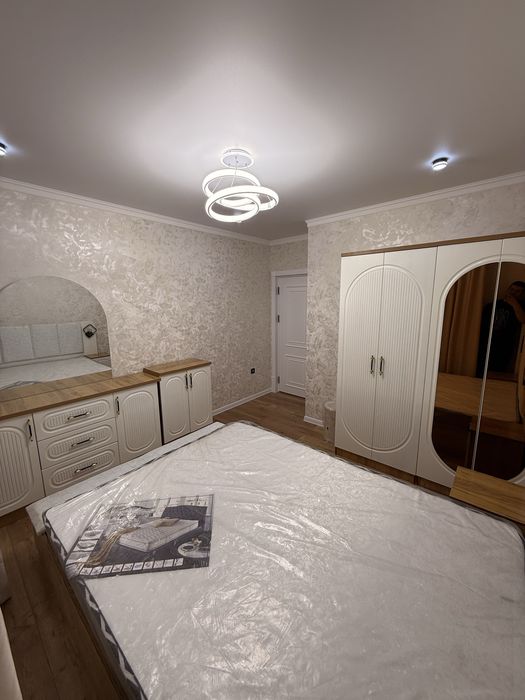 1-этажда 3 хонали кв ижарага берилади. Урганч ситида