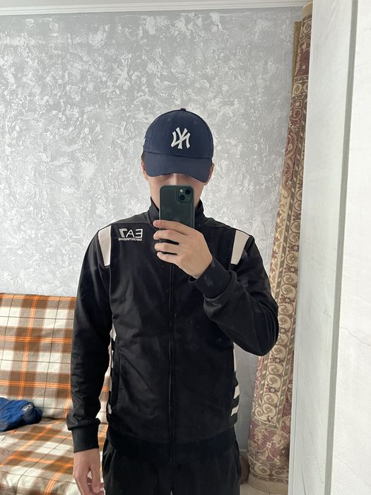 Спортивный костюм EA7