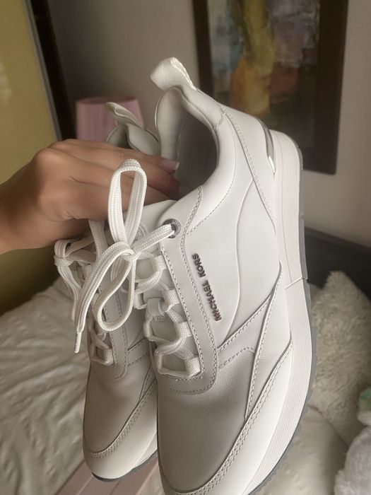 Adidasi de piele albi Michael Kors marimea 38